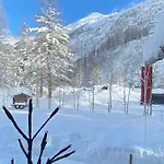 Miravalle فندق