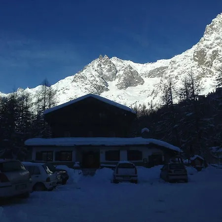 Miravalle كورمايور