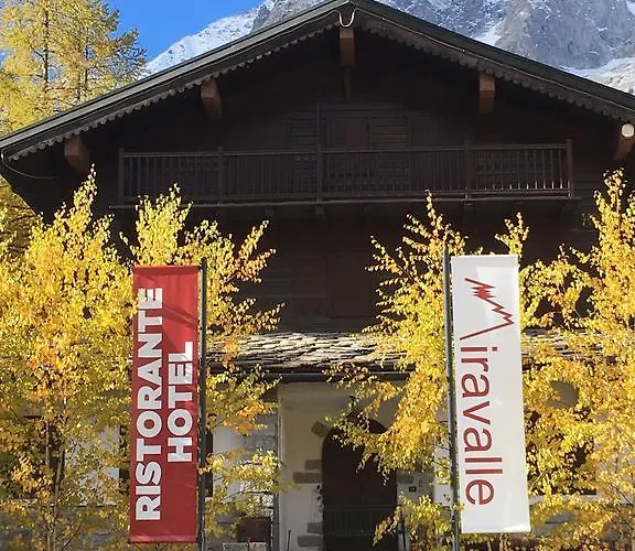 Готель Miravalle Курмайор